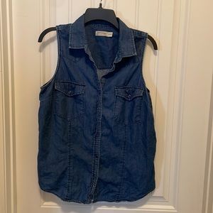 Sleeveless Button Down Shirt